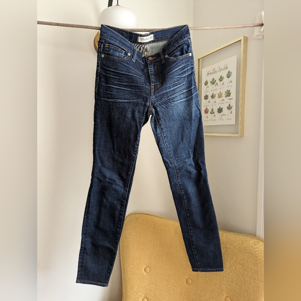 Like new Made well high riser skinny jeans 24